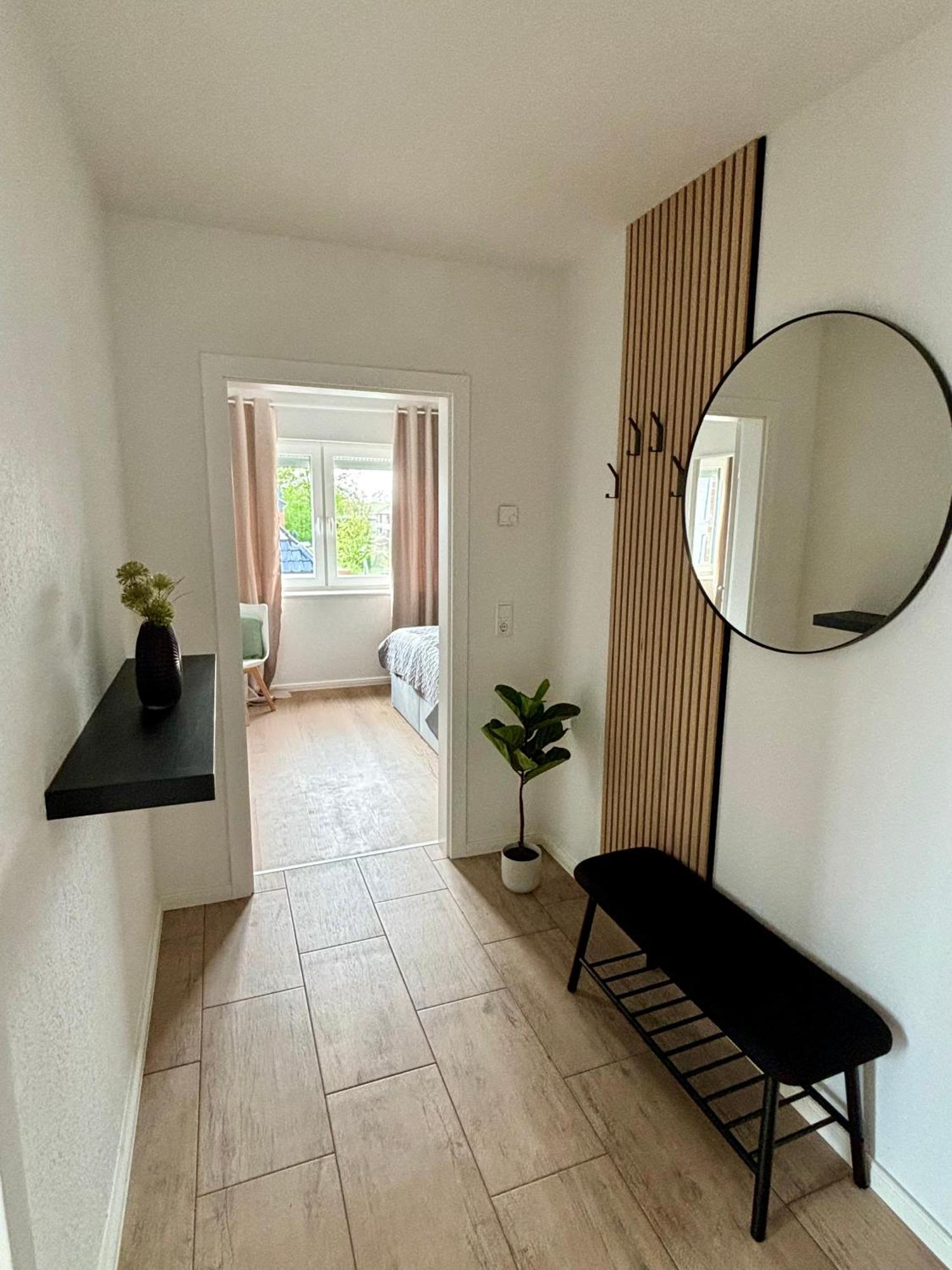 Home & Apart - Apartment Im Herzen Von Kreyenbrueck - Apartment 2 โอลเดนบวร์ก ภายนอก รูปภาพ